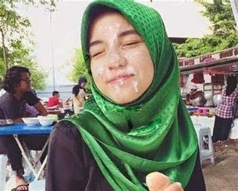 colmek di kebun|Wanita Hijab abu2 Colmek di Kebun